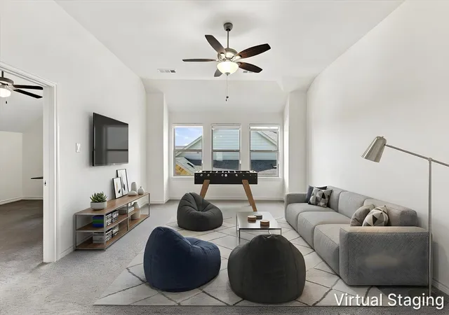 Photo 4 of Single family home for sale at 2812 Dunbar Dr, Justin, TX 76247 | MLS# 21384459 | Listing updated on 2026-09-30