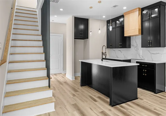 Photo 3 of Single family home for sale at 3147 Stag Rd, Dallas, TX 75241 | MLS# 21384741 | Listing updated on 2026-09-26