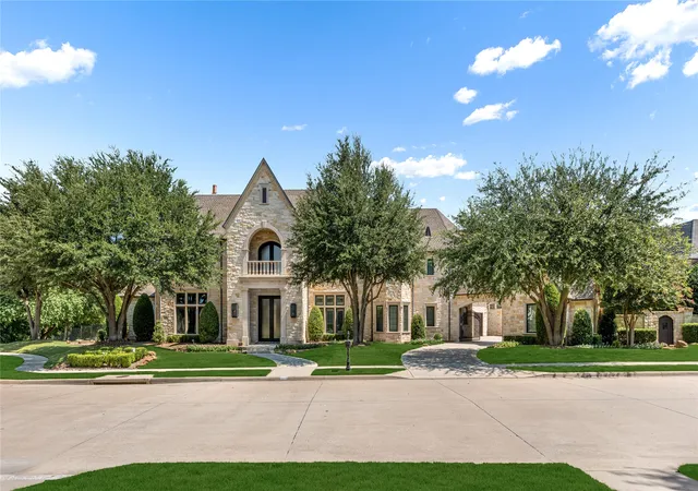 Photo 1 of Single family home for sale at 8096 Vistaview Pl, Frisco, TX 75034 | MLS# 21383163 | Listing updated on 2026-09-12