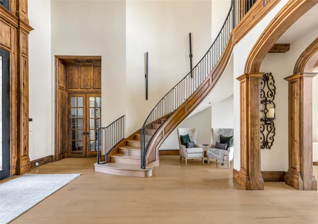 Photo 4 of Single family home for sale at 8096 Vistaview Pl, Frisco, TX 75034 | MLS# 21383163 | Listing updated on 2026-09-12