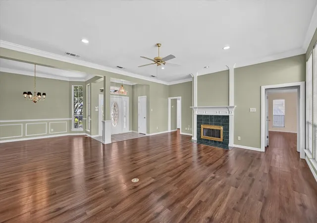 Photo 3 of Sale Pending at 1501 New Hvn Dr, Mansfield, TX 76063 | MLS# 21384254 | Listing updated on 2026-09-29