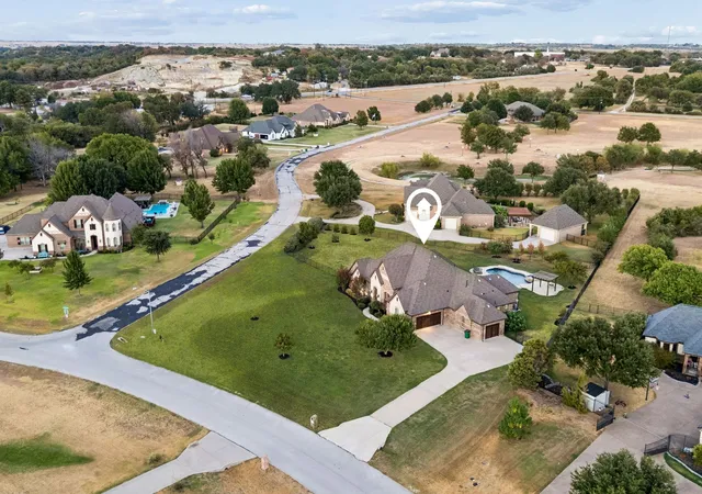 Photo 3 of Single family home for sale at 212 W Aurora Vista Trl, Aurora, TX 76078 | MLS# 21383087 | Listing updated on 2026-10-07