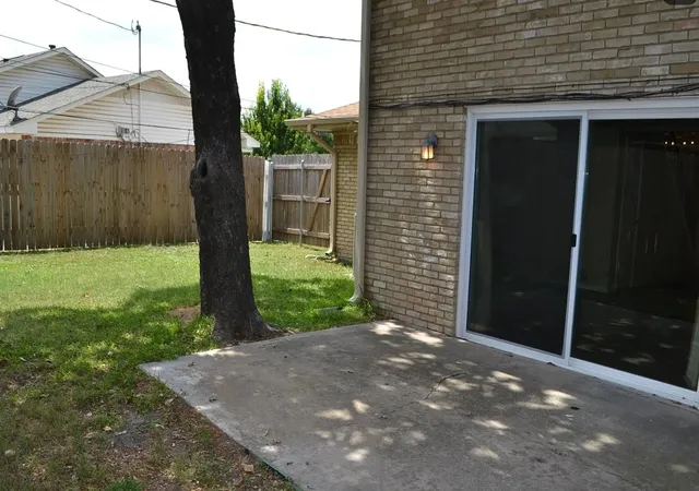 Photo 2 of Sale Pending at 2204/2206 E 18th Street N #NA, Plano, TX 75074 | MLS# 21381615 | Listing updated on 2026-10-01