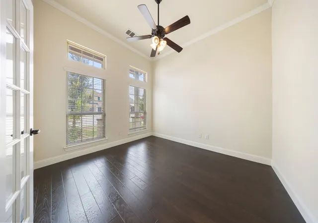 Photo 4 of Single family home for sale at 1400 Torrent Dr, Little Elm, TX 75068 | MLS# 21384794 | Listing updated on 2026-09-12