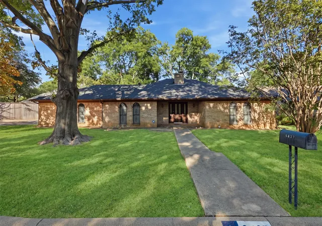 Photo 2 of Single family home for sale at 6437 Suncrest Ct, North Richland Hills, TX 76180 | MLS# 21384347 | Listing updated on 2026-09-14