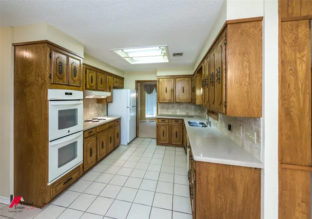 Photo 4 of Single family home for sale at 5407 Coach Rd, Bossier City, LA 71111 | MLS# 21384851 | Listing updated on 2026-09-12