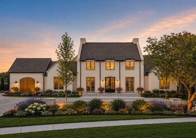 Photo 1 of Mansion for sale at 4413 Saddleback Ln, Southlake, TX 76092 | MLS# 21384297 | Listing updated on 2026-09-12