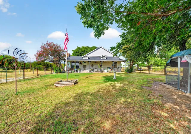 Photo 1 of Single family home for sale at 15380 Longspur Ln, Terrell, TX 75160 | MLS# 21384843 | Listing updated on 2026-09-12