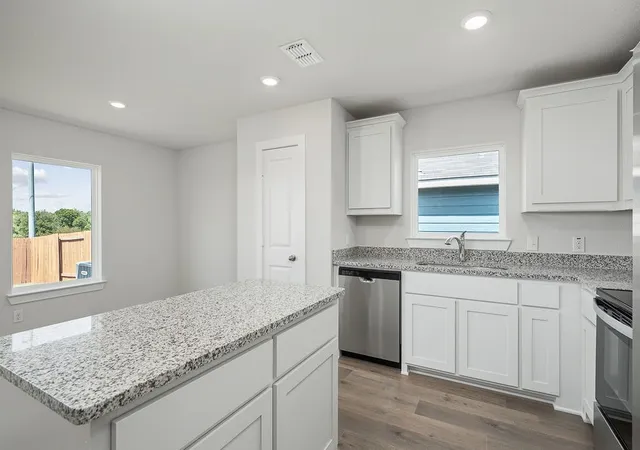 Photo 2 of Single family home for sale at 4806 Fillmore Dr, Greenville, TX 75401 | MLS# 21384878 | Listing updated on 2026-09-12