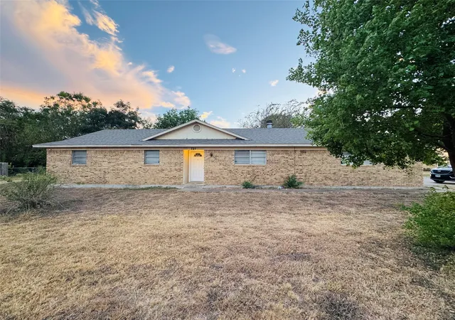 Photo 1 of Single family home for sale at 721 Mackey Ranch Rd, Bruceville Eddy, TX 76524 | MLS# 21384874 | Listing updated on 2026-09-12
