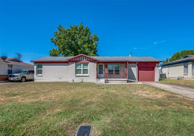 Photo 1 of Single family home for sale at 825 Glenda Dr, Bedford, TX 76022 | MLS# 21384864 | Listing updated on 2026-09-12