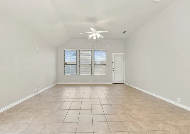 Photo 4 of Single family home for sale at 2927 Albares, Grand Prairie, TX 75054 | MLS# 21363481 | Listing updated on 2026-09-14