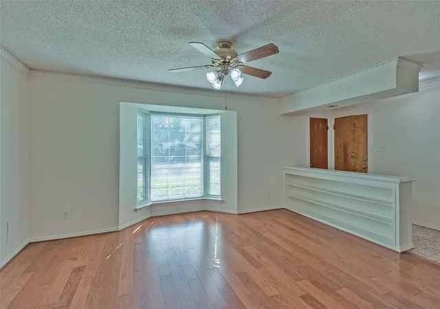 Photo 4 of Condo for sale at 4709 Skillman St #B, Dallas, TX 75206 | MLS# 21382371 | Listing updated on 2026-09-26