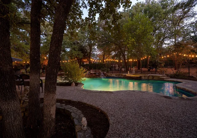 Photo 2 of Single family home for sale at 7409 Stallion Cir, Flower Mound, TX 75022 | MLS# 21377850 | Listing updated on 2026-09-13