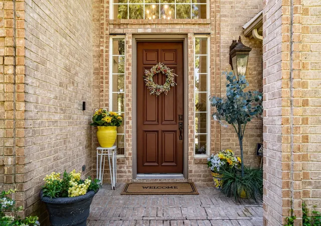 Photo 3 of Single family home for sale at 7409 Stallion Cir, Flower Mound, TX 75022 | MLS# 21377850 | Listing updated on 2026-09-13