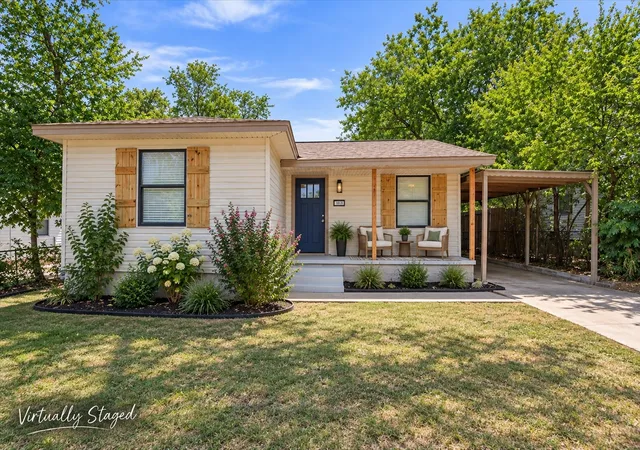 Photo 2 of Single family home for sale at 204 E Fowler Ave, Killeen, TX 76541 | MLS# 21384930 | Listing updated on 2026-09-12