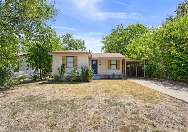 Photo 4 of Single family home for sale at 204 E Fowler Ave, Killeen, TX 76541 | MLS# 21384930 | Listing updated on 2026-09-12