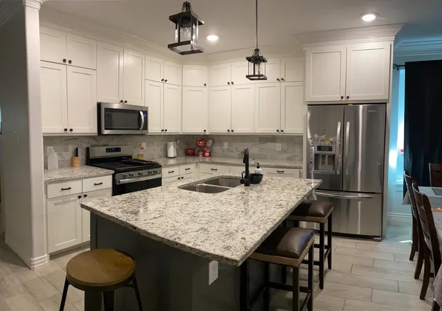 Photo 3 of Single family home for sale at 924 S Frances St, Terrell, TX 75160 | MLS# 21384966 | Listing updated on 2026-09-12