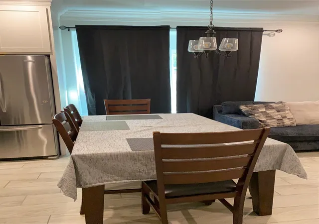 Photo 3 of Single family home for sale at 924 S Frances St, Terrell, TX 75160 | MLS# 21384966 | Listing updated on 2026-09-12