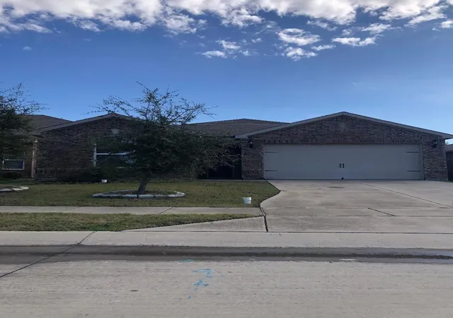 Photo 1 of Single family home for sale at 303 Soap Tree Dr, Princeton, TX 75407 | MLS# 21384993 | Listing updated on 2026-09-12