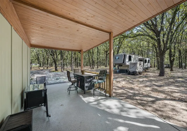 Photo 4 of Single family home for sale at 19865 Leisureland Rd, Mabank, TX 75156 | MLS# 21382421 | Listing updated on 2026-09-12