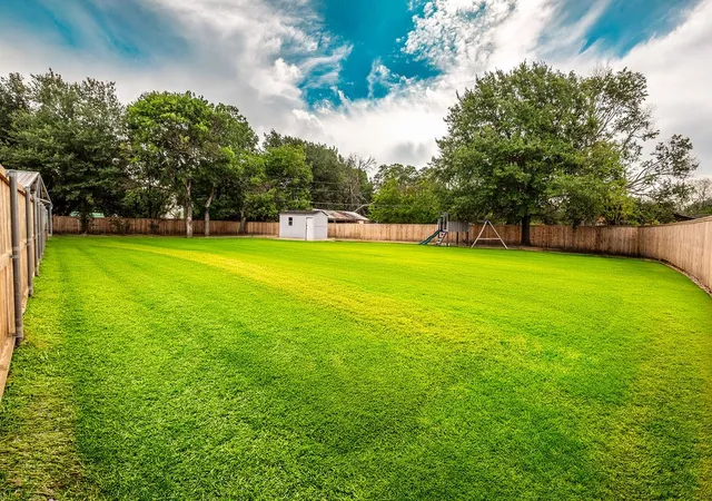 Photo 3 of Single family home for sale at 3005 Choctaw Rd, Commerce, TX 75428 | MLS# 21383032 | Listing updated on 2026-09-14
