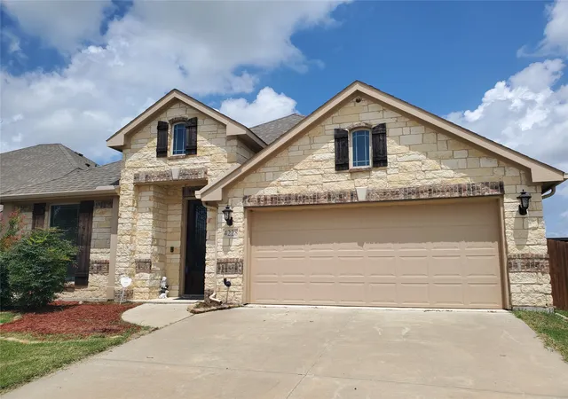 Photo 1 of Single family home for sale at 4228 Sweet Clover Ln, Crowley, TX 76036 | MLS# 21385003 | Listing updated on 2026-09-12