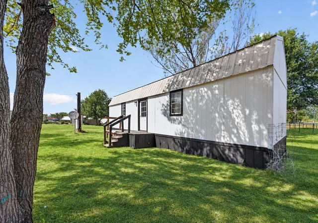 Photo 28 of Single family home for sale at 15045 County Rd 4060, Scurry, TX 75158 | MLS# 21383362 | Listing updated on 2026-10-06