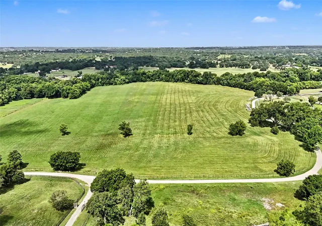 Photo 2 of Mansion for sale at 2121 Dicey Rd, Weatherford, TX 76085 | MLS# 21384731 | Listing updated on 2026-09-30