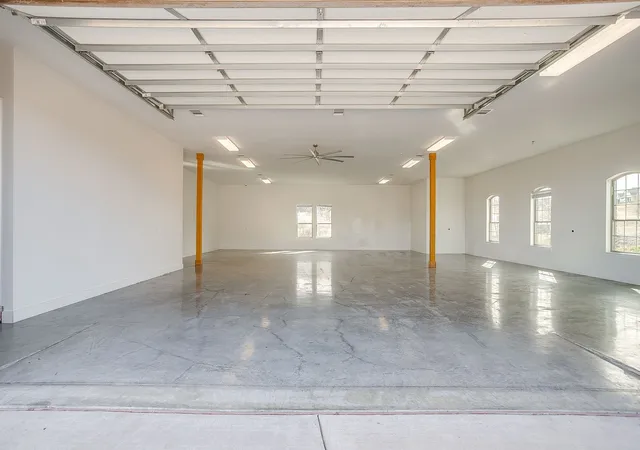 Photo 3 of Single family home for sale at 301 Rustic View Ln, Aledo, TX 76008 | MLS# 21385026 | Listing updated on 2026-09-12