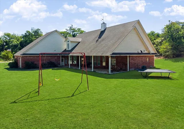 Photo 3 of Single family home for sale at 6747 County Rd 424, Anna, TX 75409 | MLS# 21383515 | Listing updated on 2026-09-15