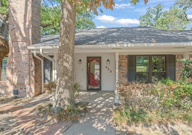 Photo 3 of Single family home for sale at 520 Dogwood Ln, Hideaway, TX 75771 | MLS# 21385028 | Listing updated on 2026-09-12