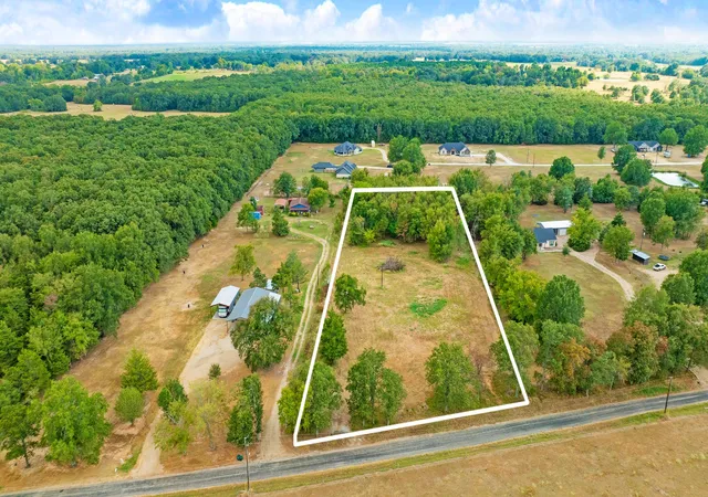 Photo 1 of Sale Pending at 1374 County Rd 45800, Blossom, TX 75416 | MLS# 21383633 | Listing updated on 2026-09-16