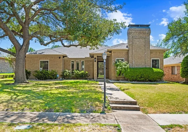Photo 1 of Sale Pending at 4308 Purdue Cir, Plano, TX 75093 | MLS# 21382185 | Listing updated on 2026-10-07