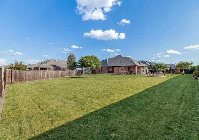 Photo 2 of Single family home for sale at 3539 Camden Dr, Melissa, TX 75454 | MLS# 21382577 | Listing updated on 2026-09-13