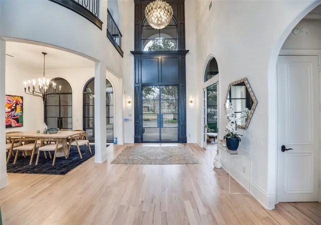 Photo 3 of Single family home for sale at 6811 Aberdeen Ave, Dallas, TX 75230 | MLS# 21382891 | Listing updated on 2026-09-26