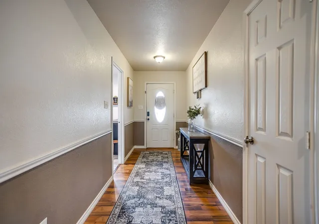 Photo 2 of Single family home for sale at 4000 Ne 4th Street, Mineral Wells, TX 76067 | MLS# 21385098 | Listing updated on 2026-10-05