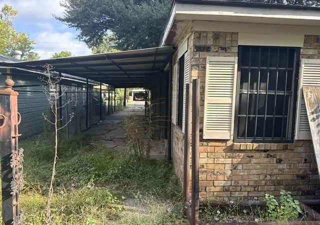 Photo 12 of Single family home for sale at 561 Sassafras Ave, Shreveport, LA 71106 | MLS# 21385110 | Listing updated on 2026-09-13