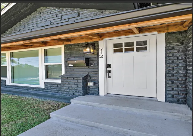 Photo 2 of Single family home for sale at 712 Hines Ave, Waco, TX 76706 | MLS# 21385106 | Listing updated on 2026-09-12