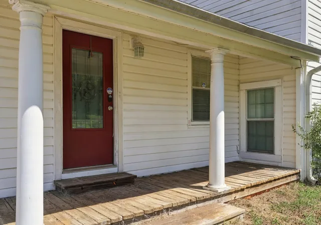 Photo 3 of Single family home for sale at 3357 E Fm 323, Palestine, TX 75801 | MLS# 21384775 | Listing updated on 2026-09-12