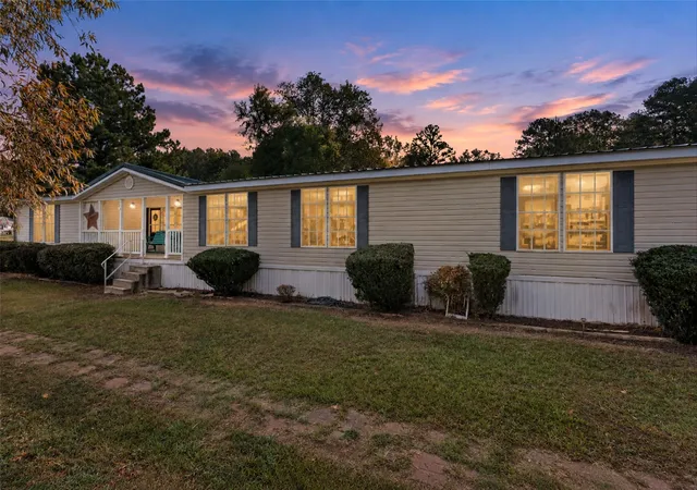 Photo 2 of Manufactured home for sale at 12181 Spring St, Keithville, LA 71047 | MLS# 21385082 | Listing updated on 2026-09-30