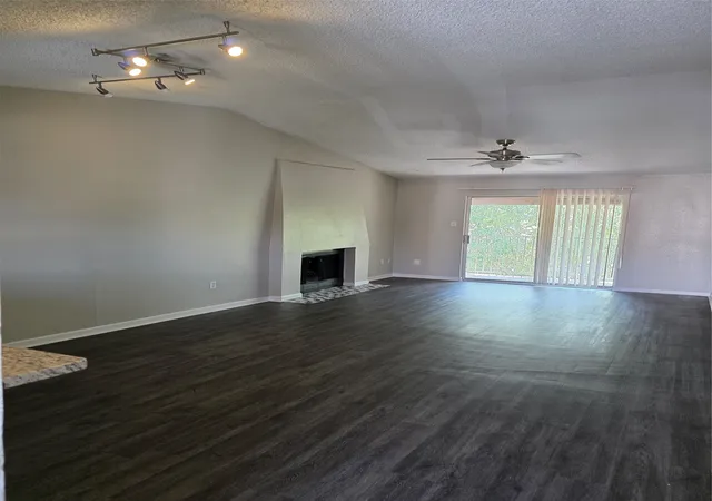 Photo 3 of Condo for sale at 6050 Melody Ln #341, Dallas, TX 75231 | MLS# 21385073 | Listing updated on 2026-09-12