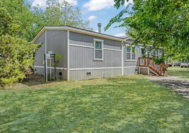 Photo 3 of Manufactured home for sale at 4251 County Rd 4413, Commerce, TX 75428 | MLS# 21385143 | Listing updated on 2026-09-12