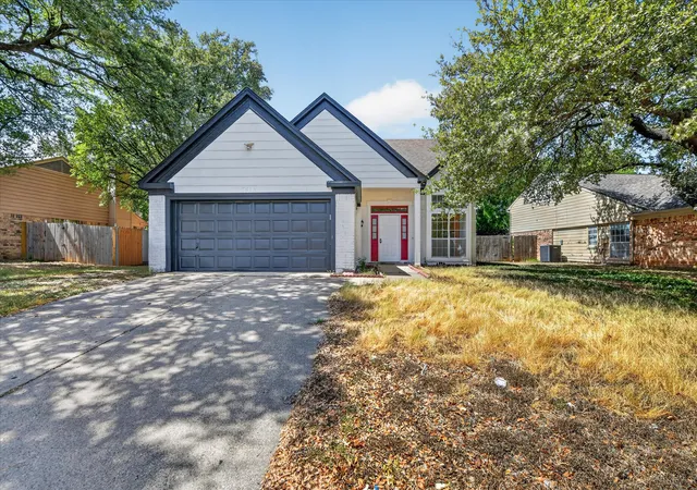 Photo 1 of Single family home for sale at 7516 Meadow Crk Dr, Fort Worth, TX 76123 | MLS# 21383415 | Listing updated on 2026-09-15