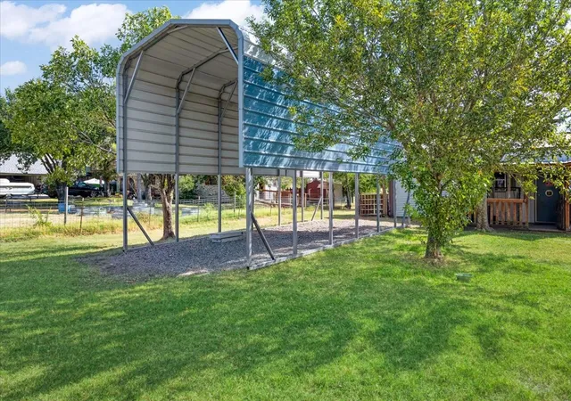 Photo 3 of Single family home for sale at 7634 Preston Rd, Denison, TX 75020 | MLS# 21385152 | Listing updated on 2026-09-13