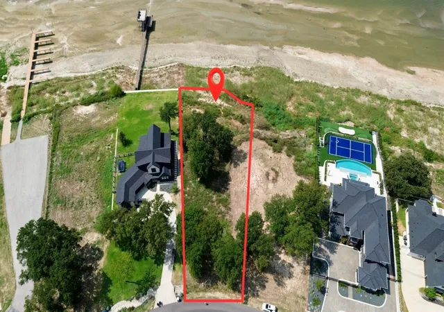 Photo 1 of Land for sale at 1578 Shoreline Dr, Kemp, TX 75143 | MLS# 21385132 | Listing updated on 2026-09-19