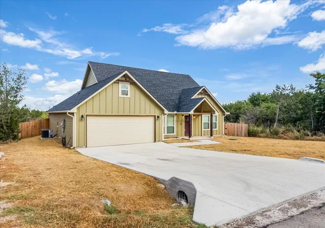 Photo 3 of Single family home for sale at 2412 Christine Dr, Granbury, TX 76048 | MLS# 21384815 | Listing updated on 2026-09-13