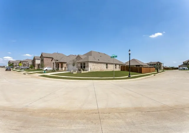 Photo 1 of Single family home for sale at 9704 Autumn Leaves Ln, Aubrey, TX 76227 | MLS# 21383190 | Listing updated on 2026-09-13
