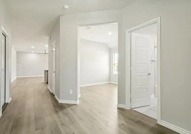 Photo 2 of Single family home for sale at 9704 Autumn Leaves Ln, Aubrey, TX 76227 | MLS# 21383190 | Listing updated on 2026-09-13