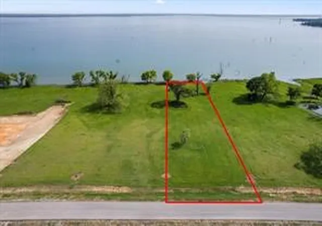 Photo 1 of Land for sale at Lot 16 Triangle Shrs Dr, Corsicana, TX 75109 | MLS# 21382559 | Listing updated on 2026-09-14